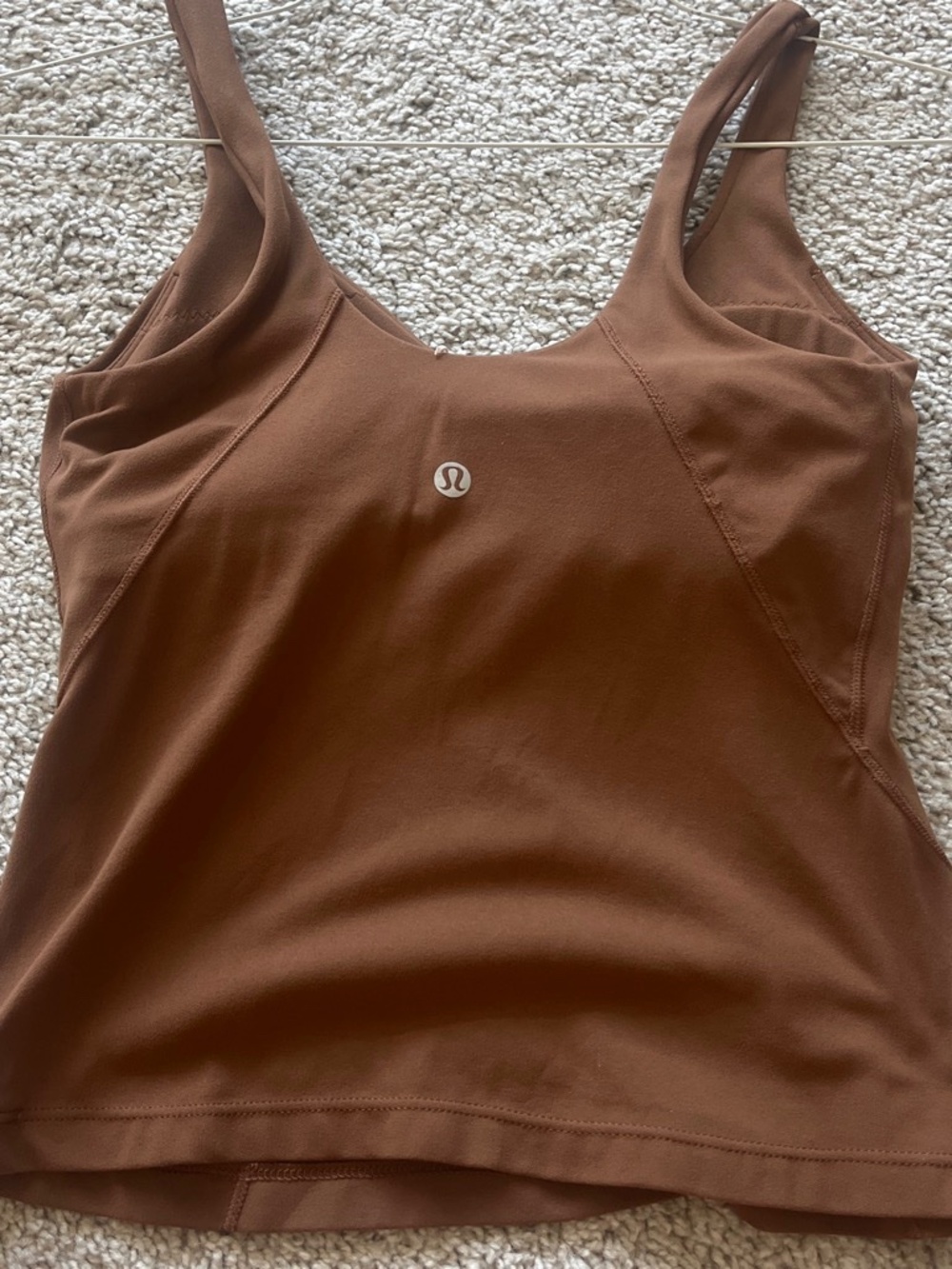 Lululemon size 4 top